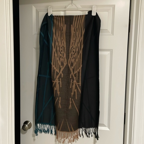 Pashmina - Picture 1 of 3